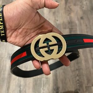 Gucci Green and Red Belt with Gold Emblem